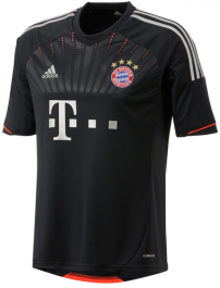 Áo bóng đá Bayern đen